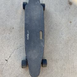 High-Performance Electric Skateboard – Good Condition!**