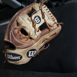 OFFER*Wilson a2k 1787 glove. great condition. great piece 