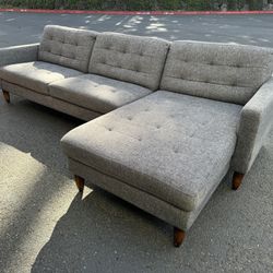 Sectional Kasala Couch Sofá (Free Delivery)🚚