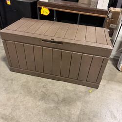 82 Gallon Resin Deck Box brown  – $40 