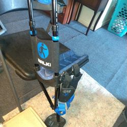 Very Nice IWALK  3.0 HANDS FREE CRUTCH. LIKE BRAND NEW