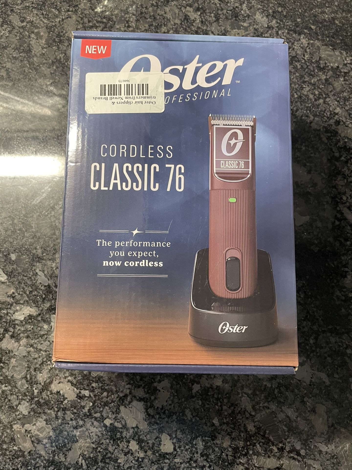 Oster Cordless Classic 76 Professional Hair Clipper – Heavy Duty, Lithium Battery