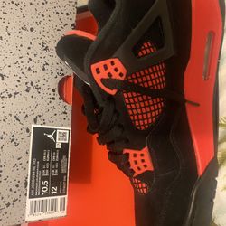 Jordan 4 Red Thunder 10.5 Brand New