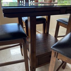 Kitchen Table With Glass And 4 Chairs
