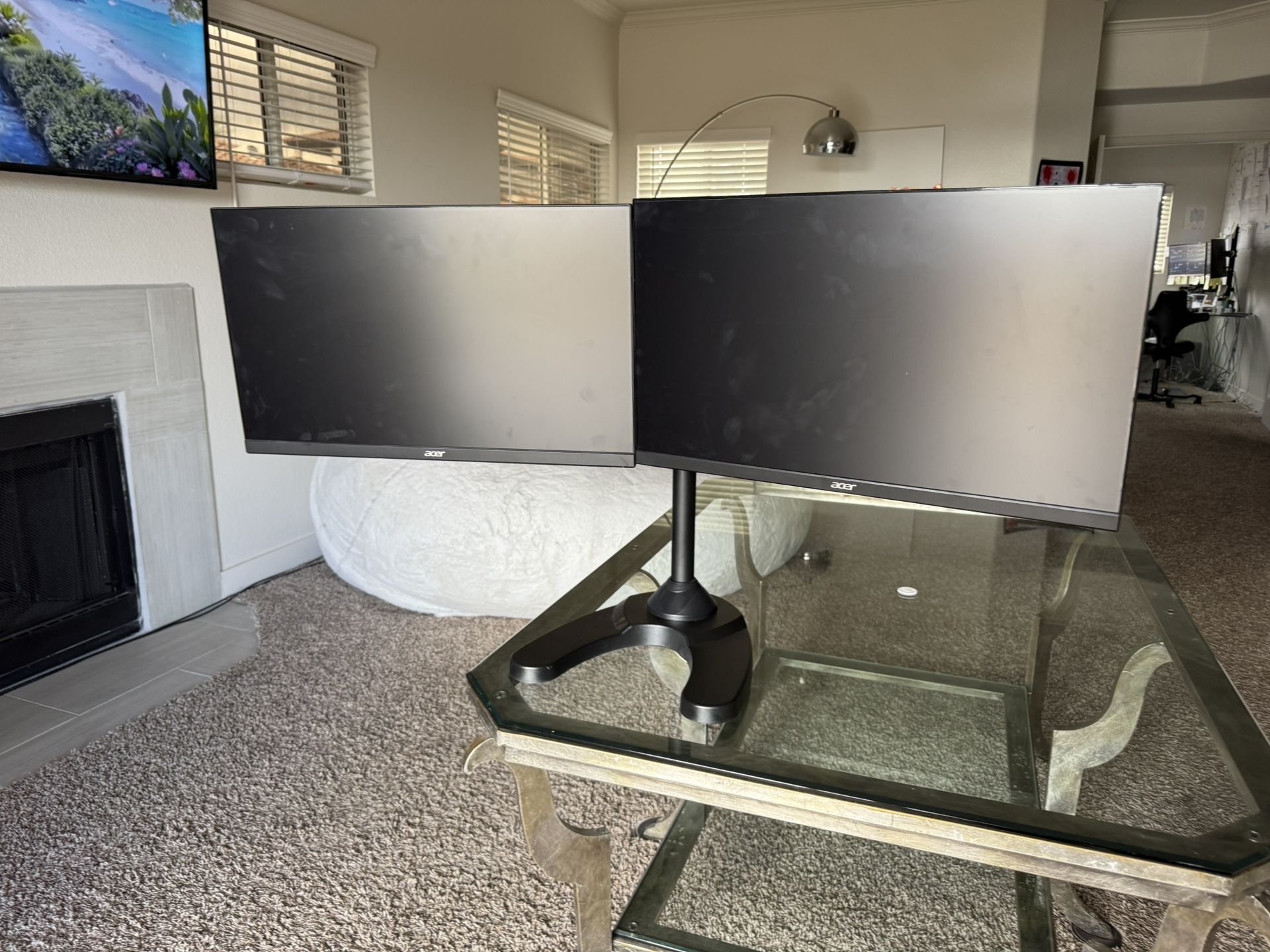 NEED SOLD QUICKKK 2 acer monsters with stand