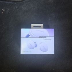 Brand New White Bose Quite Comfort Earbuds 