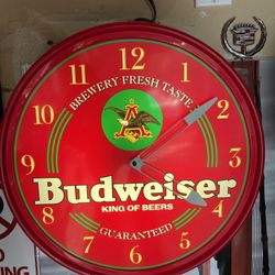 Budweiser Clock HUGE Neon/LIGHT UP                   💥great Deal💥