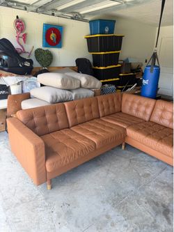 Morabo Coach sectional