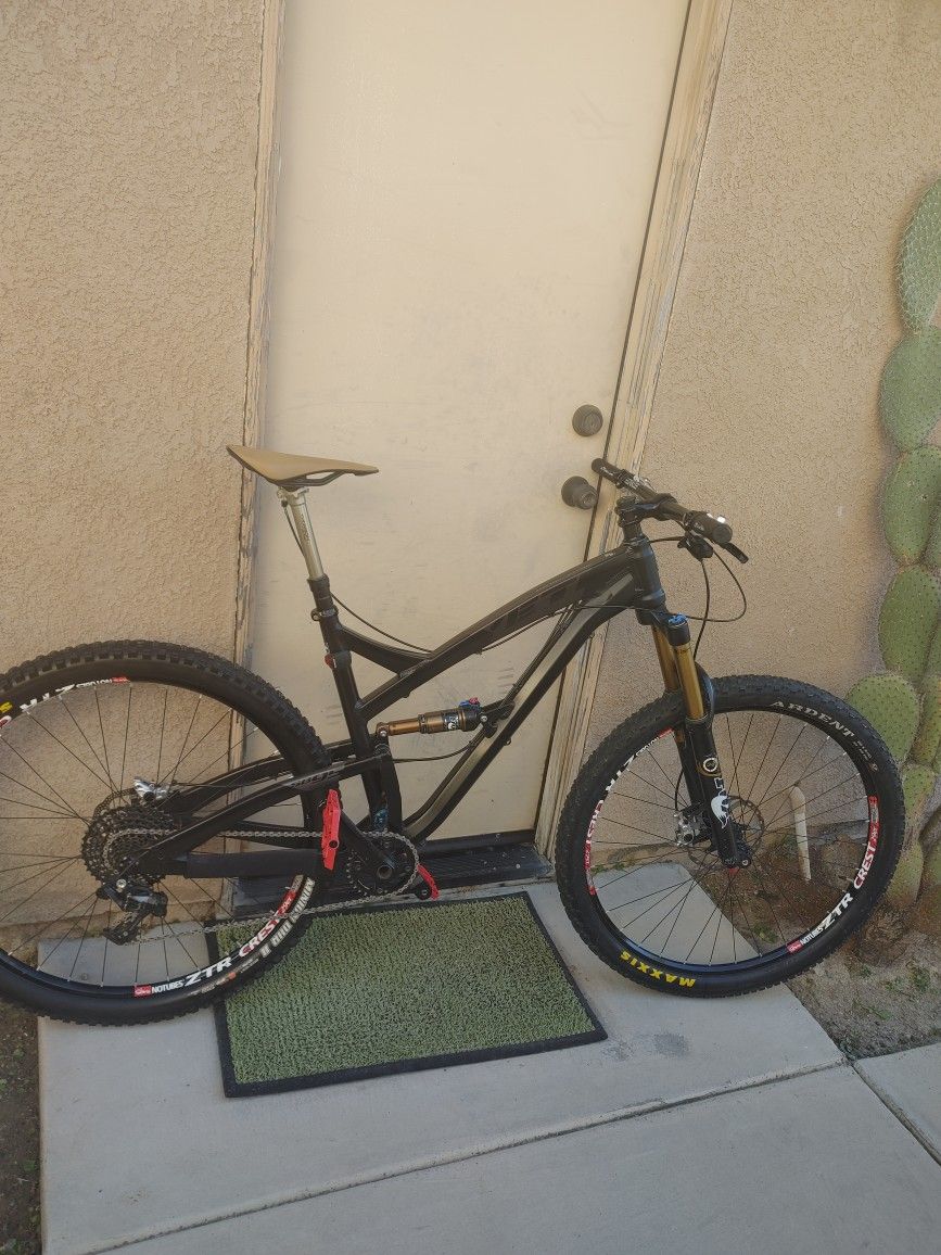 YETI SB95 Mountain Bike.