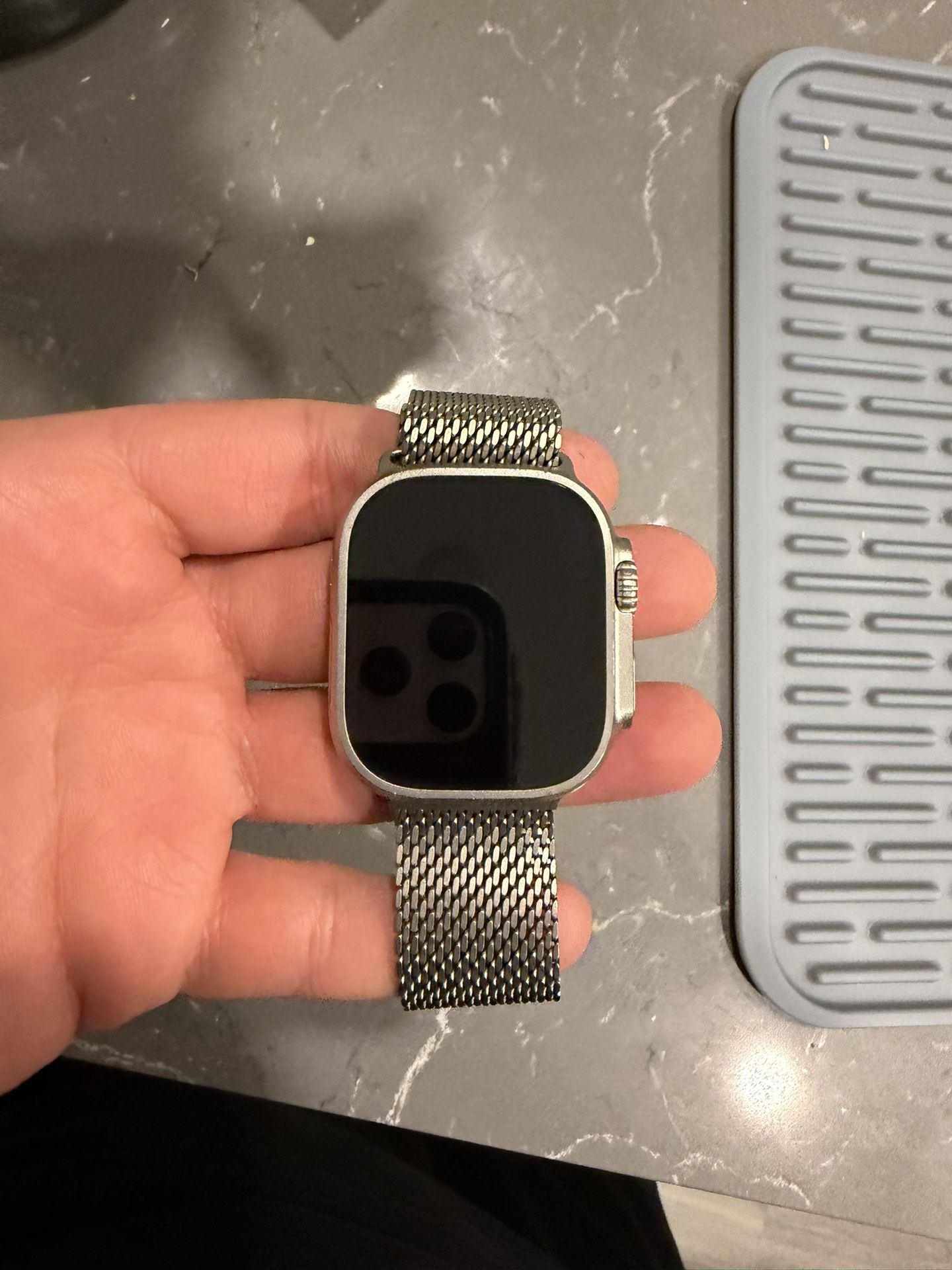 APPLE WATCH ULTRA 1st GEN