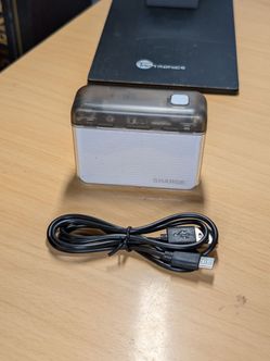 SHARGE
Flow
Power
Bank
(20W,
10K)