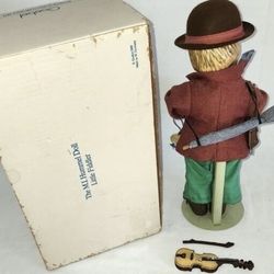 Hummel Little Fiddler Doll Danbury Mint COA