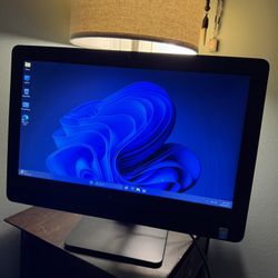 Dell Optiplex 3030 all in one (windows 11 Pro) 