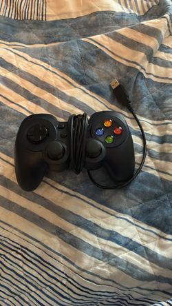 USB gaming controller