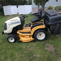 Cub Cadet GT2544 Shaft driven garden Tractor