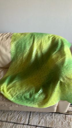Two Toned Dark Green Grass Green Soft Net Fabric