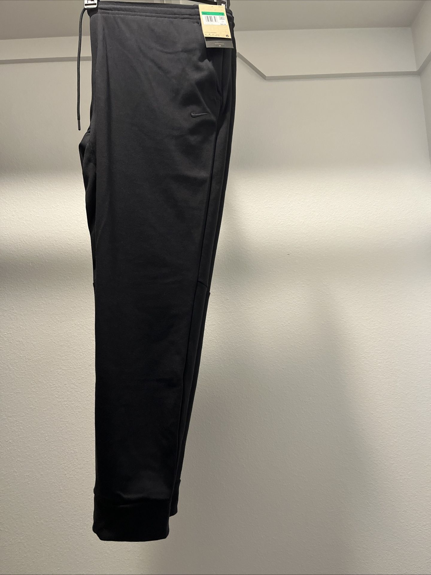 Nike Men's Dri-Fit Primary Fleece UV Joggers Black Size XL NEW WITH TAGS