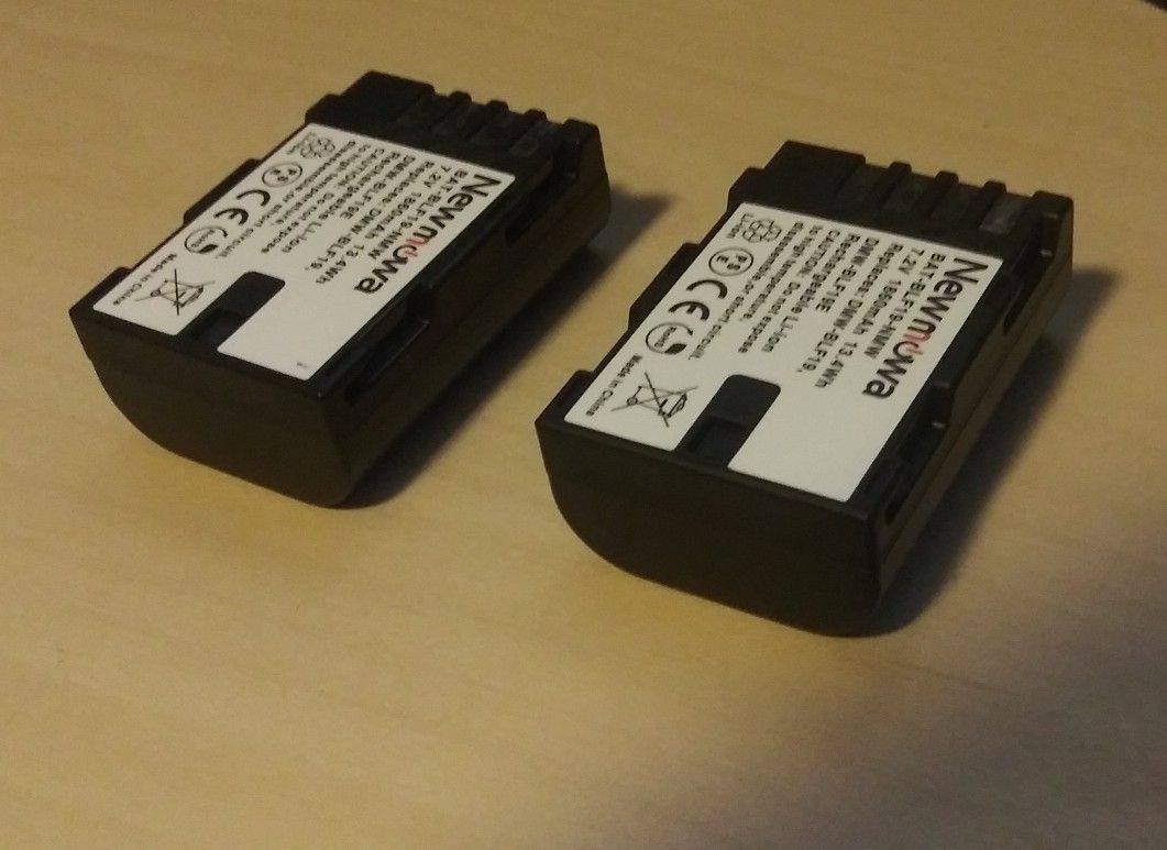 Panasonic GH5 batteries