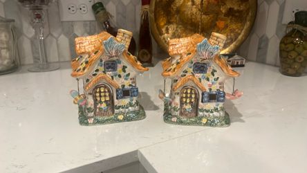 Decoration houses