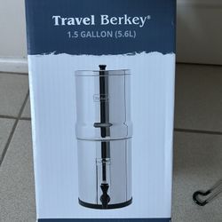 Berkey Travel Water Filter System – 1.5 Gallon (New, Open Box)