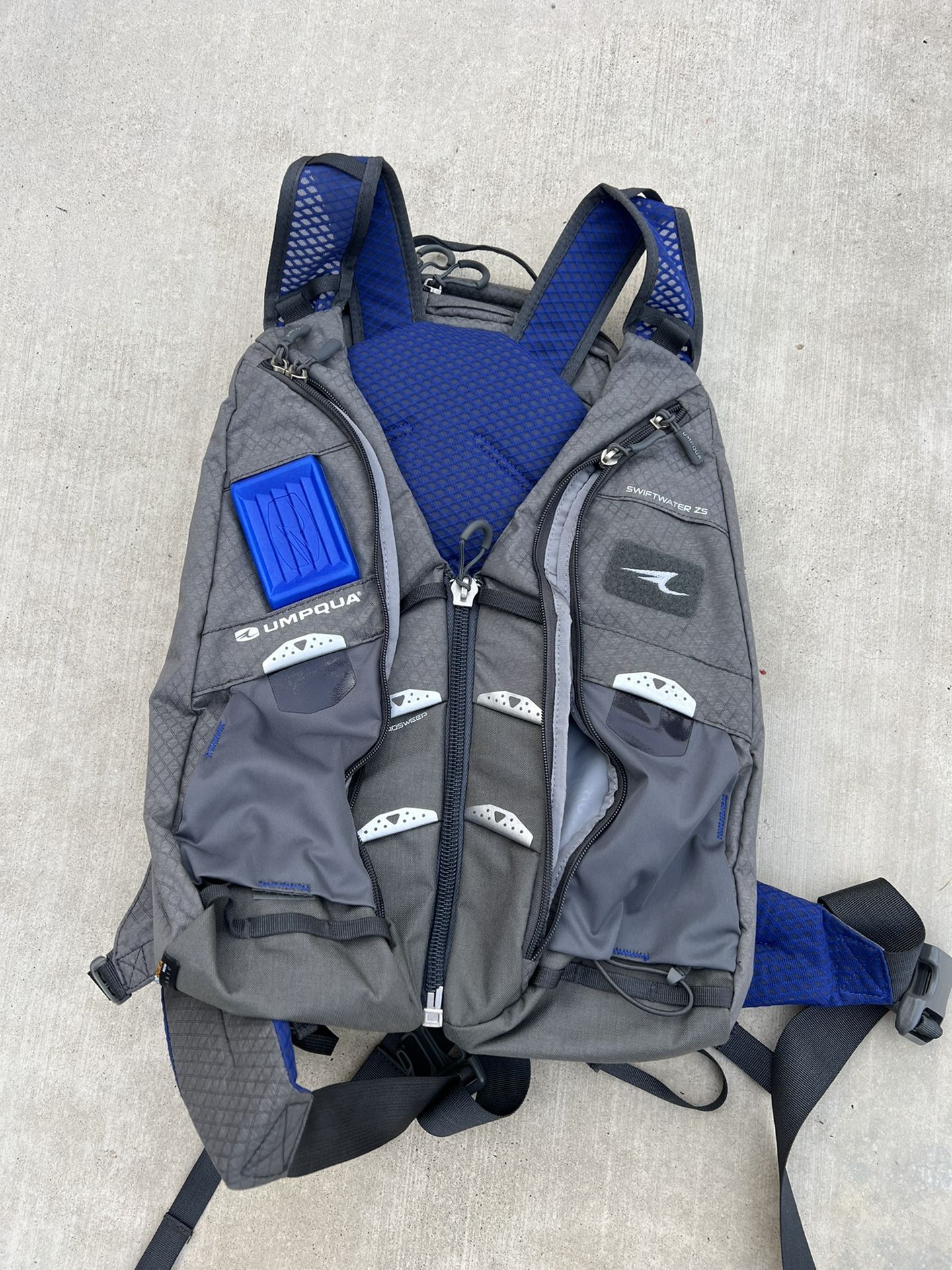 Umpqua Swiftwater ZS Tech Fly Fishing Vest