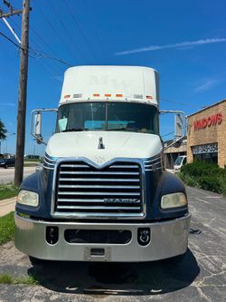 2015 Mack automatic