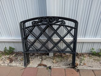 22' Garden fence /landscaping fence dog