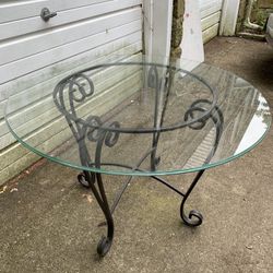 Gorgeous Dining Table In Long Island Great Neck