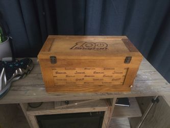 Snap in 100 year poker set