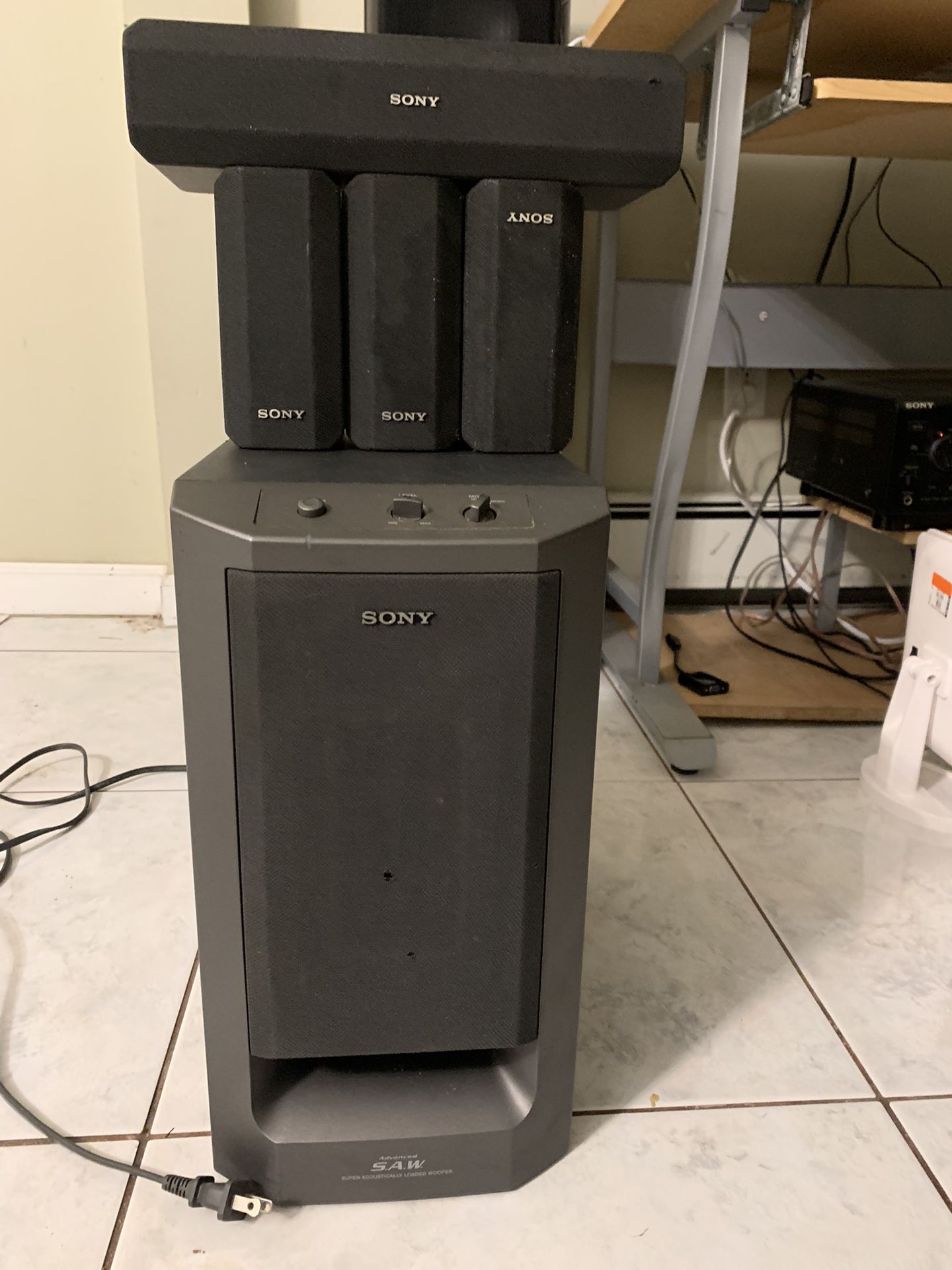 Sony SS-V230 SS-CN230 Surround Sound & Center Speaker & subwoofer SA-WMS230