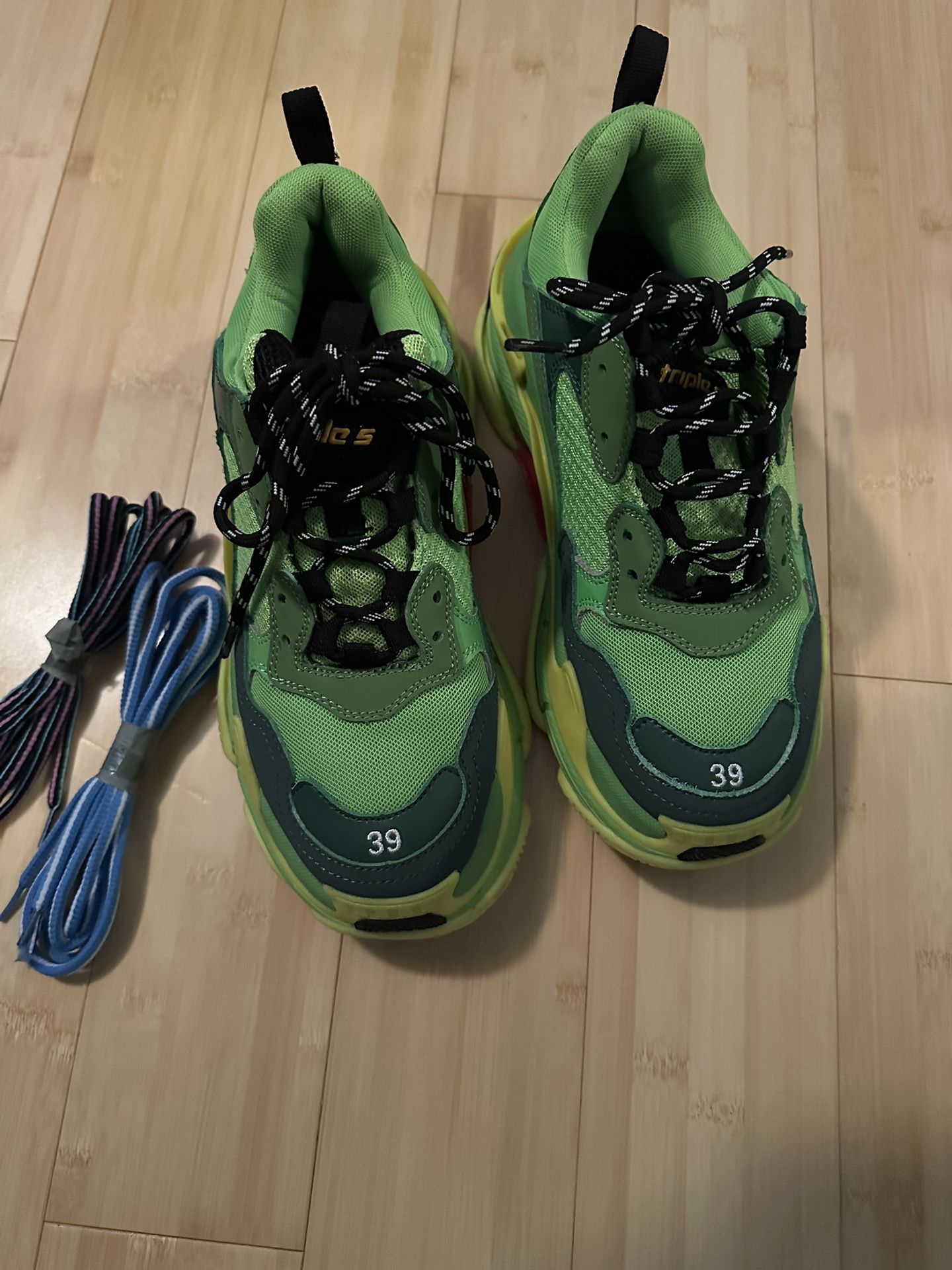 Balenciaga Triple S Men’s Size 8