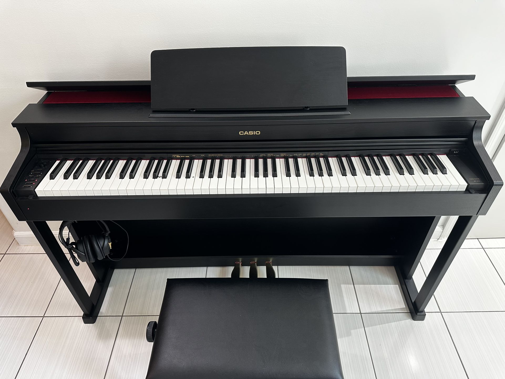 Casio AP 470 Celviano Digital Piano (Black)