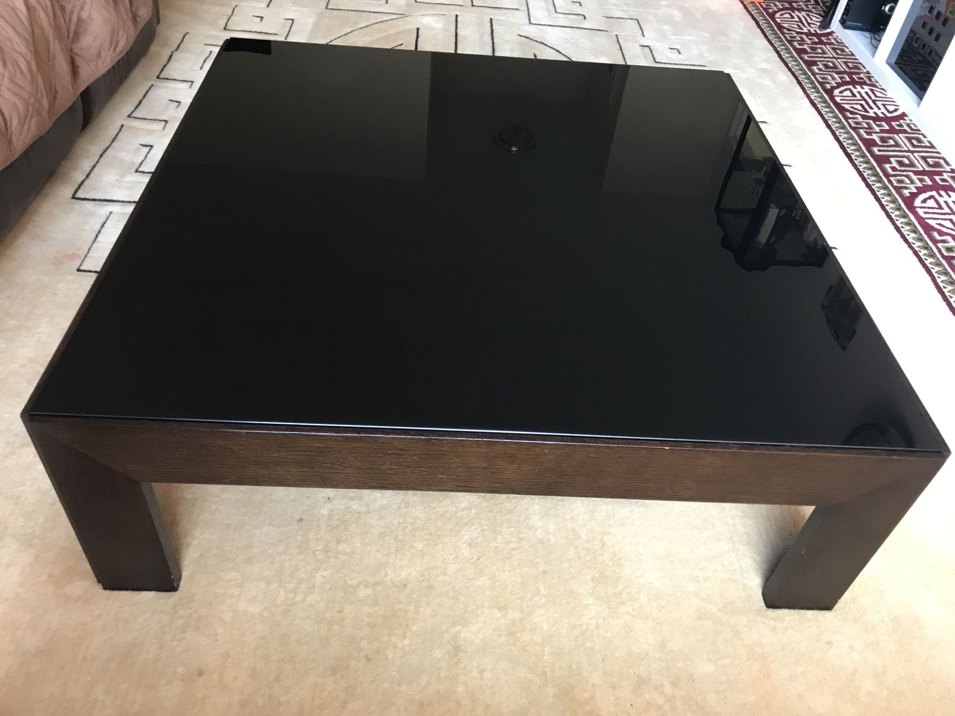 Coffe table $200