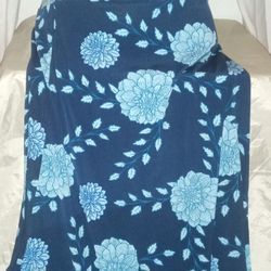 Floral Blue And White Skirt Size Extra Large