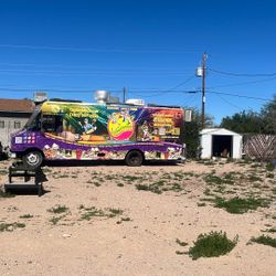 2006 Freight Liner Food Truck