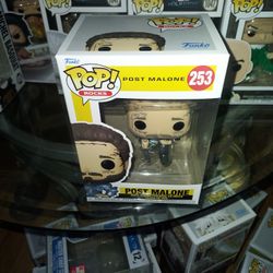 Selling Post Malone Funko 253