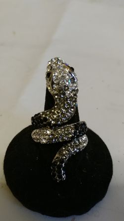 Cute Rhinestone Snake Ring