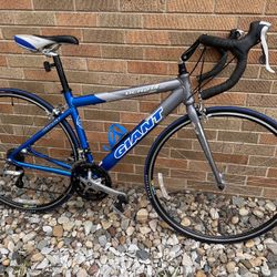 Giant OCR2 Road Bike Size Small 48cm 