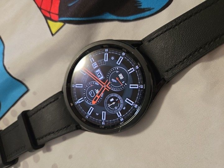 Samsung Galaxy Watch6 Classic Stainless Steel Smartwatch 47mm BT - Black