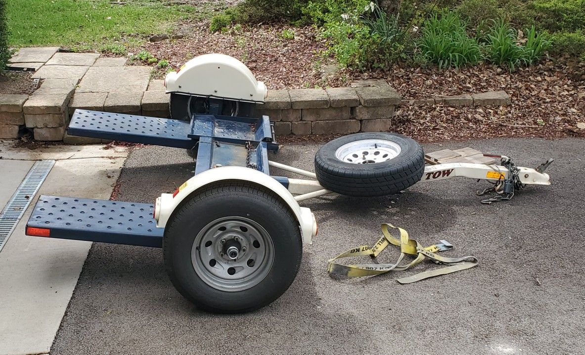 Master Tow - Tow Dolly