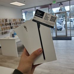 Apple iPhone Air (Unlocked) - Brand New