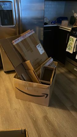 MOVING BOXES