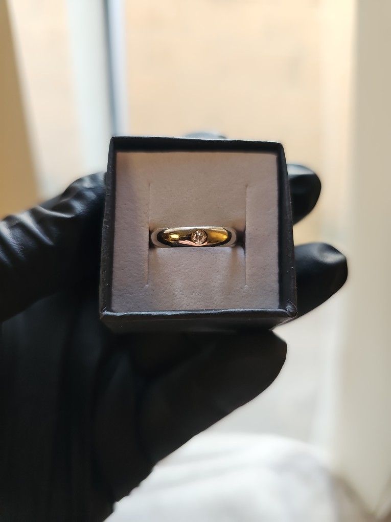14K Gold Ring With Natural Diamond
