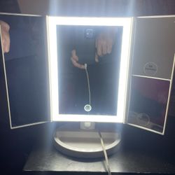 Fancii Make Up Mirror 