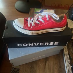 Red  Converse 