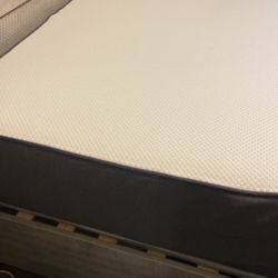 Queen Size Mattress 