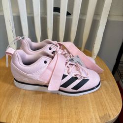 JP9879 adidas Powerlift 5 Men’s Size 8 Women’s 9 Weightlifting Shoes