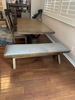 Dining room table
