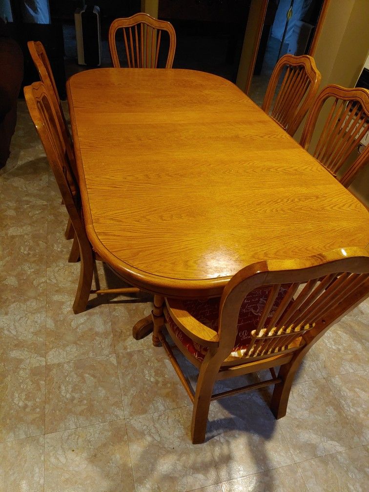Dinning Room Table