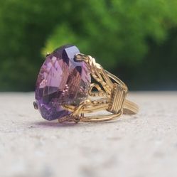 Amethyst Vintage Large GF Ring (Jewelry Box Included)